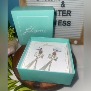 bloom Silver and White Dangle Earrings